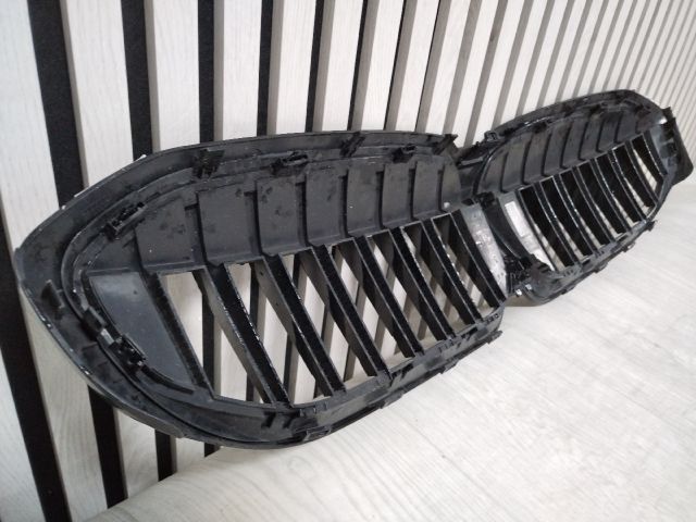 bontott BMW 3 G20-G80 Hűtőrács