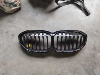 bontott BMW 3 G20-G80 Hűtőrács