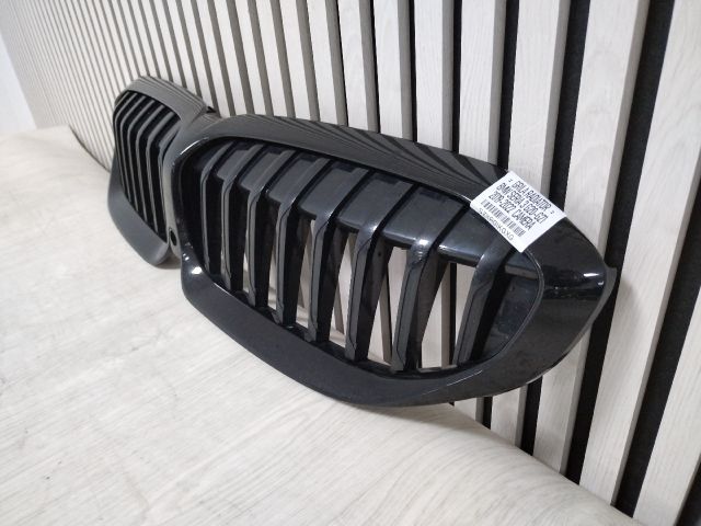 bontott BMW 3 G20-G80 Hűtőrács