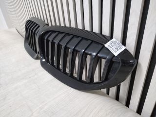 bontott BMW 3 G20-G80 Hűtőrács