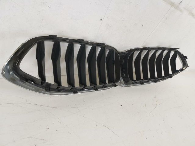 bontott BMW 3 G20-G80 Hűtőrács