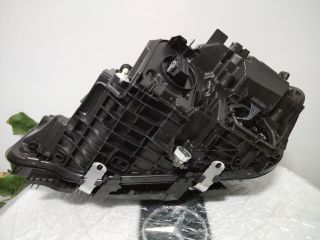 bontott BMW 3 G20-G80 Jobb Fényszóró