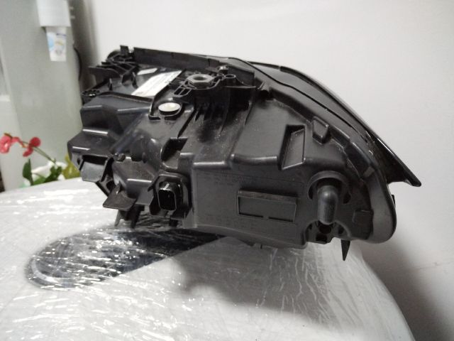 bontott BMW 3 G20-G80 Jobb Fényszóró