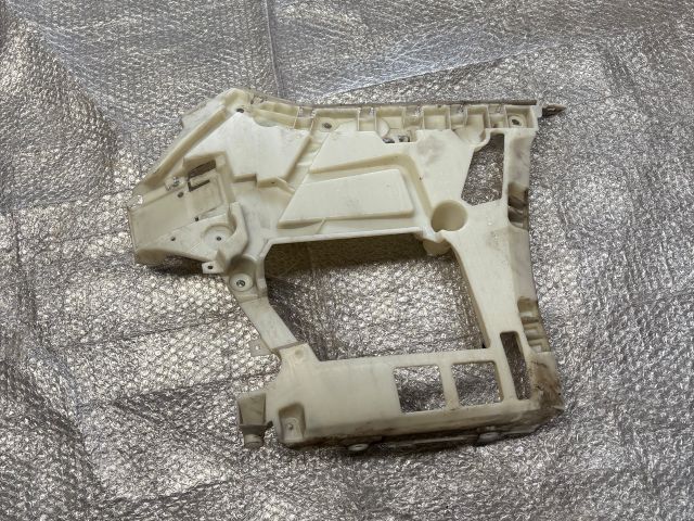 bontott BMW 3 G20-G80 Jobb hátsó Oldal Lökhárító Tartó (Műanyag)