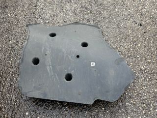 bontott BMW 3 G20-G80 Jobb Lengőkar Tartó