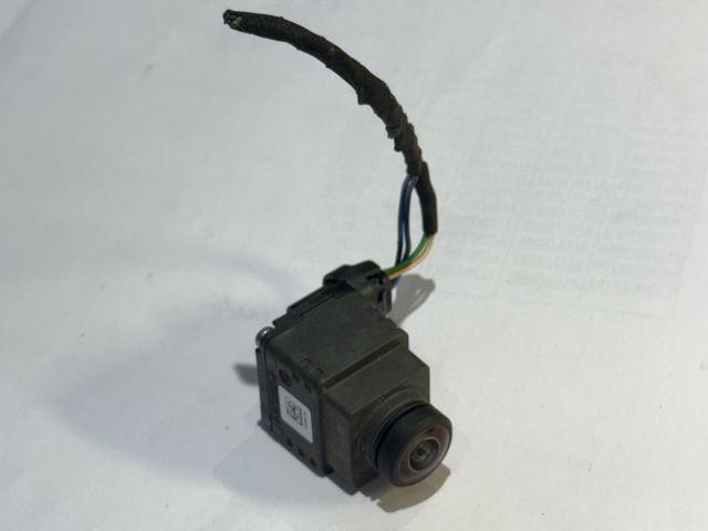 bontott BMW 3 G20-G80 Tolatókamera