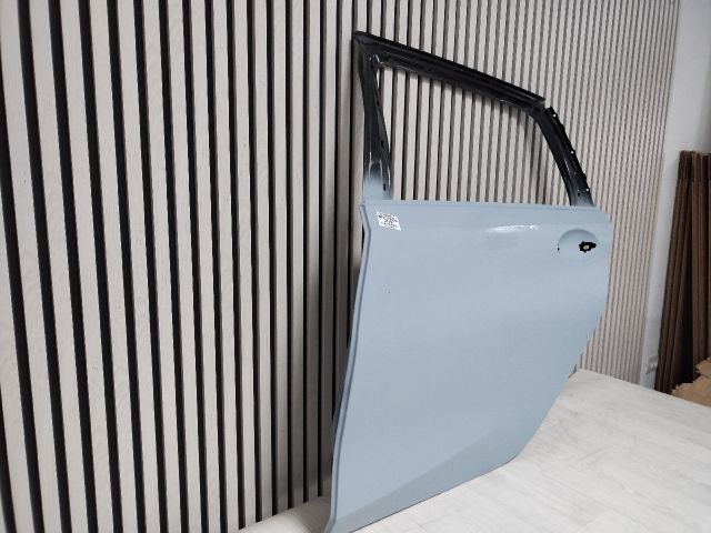 bontott BMW 3 G21, G81 Bal hátsó Ajtó (Üres lemez)