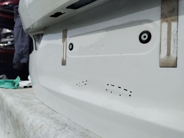 bontott BMW 3 G21, G81 Csomagtérajtó (Üres lemez)