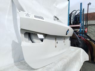 bontott BMW 3 G21, G81 Csomagtérajtó (Üres lemez)