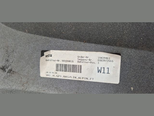 bontott BMW 3 G21, G81 Hátsó Lökhárító (Üresen)