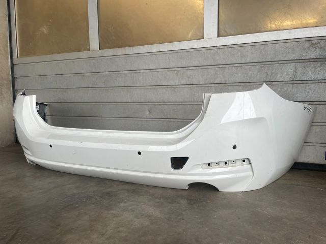 bontott BMW 3 G21, G81 Hátsó Lökhárító (Üresen)