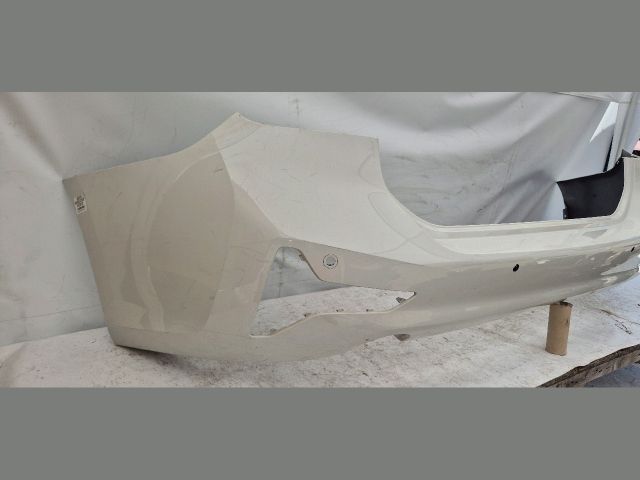 bontott BMW 3 G21, G81 Hátsó Lökhárító (Üresen)