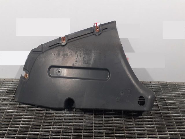 bontott BMW 3 GT Alsó Motorburkolat