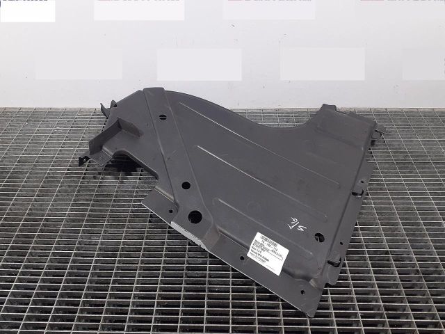 bontott BMW 3 GT Alsó Motorburkolat