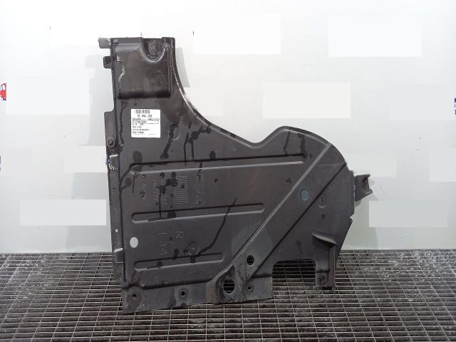 bontott BMW 3 GT Alsó Motorburkolat