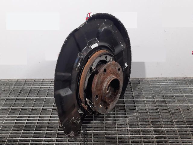 bontott BMW 3 GT Jobb hátsó Csonkállvány