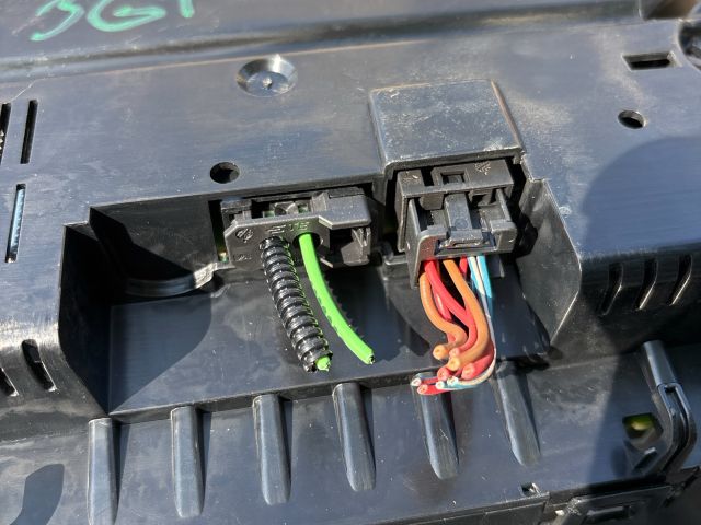 bontott BMW 3 GT Kilométeróra