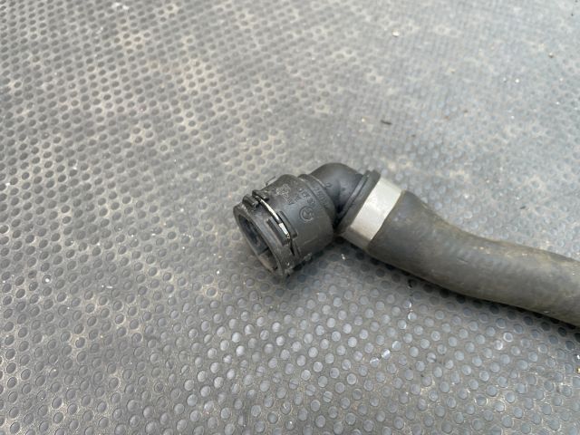 bontott BMW 3 GT Vízcső