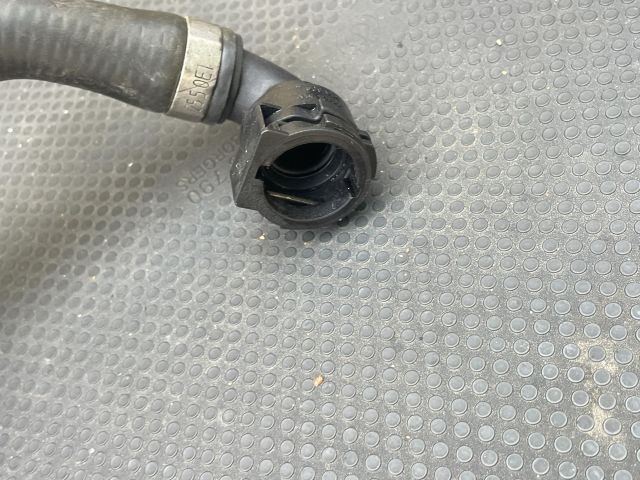 bontott BMW 3 GT Vízcső