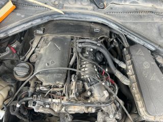 bontott BMW 3 GT Motor (Fűzött blokk hengerfejjel)