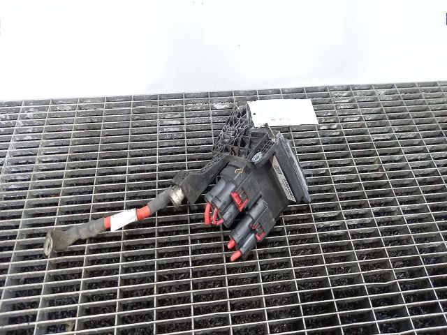 bontott BMW 3 GT Akkumulátor Saru