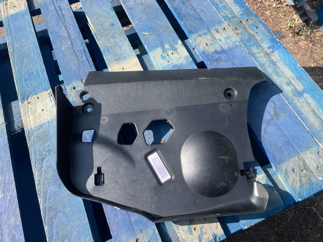 bontott BMW 3 GT Alsó Műszerfal Burkolat