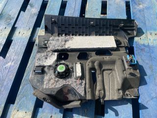 bontott BMW 3 GT Alsó Műszerfal Burkolat