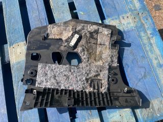 bontott BMW 3 GT Alsó Műszerfal Burkolat