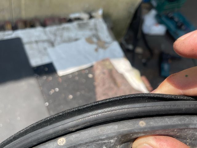 bontott BMW 3 GT Bal első Gumikéder