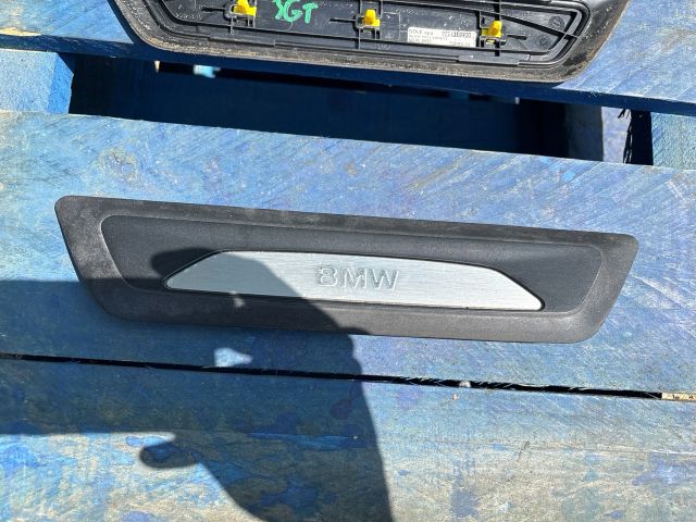 bontott BMW 3 GT Bal hátsó Belső Küszöb Burkolat