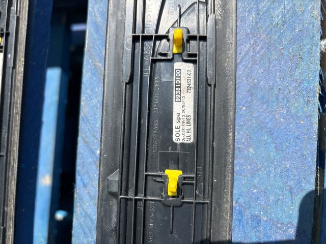 bontott BMW 3 GT Bal hátsó Belső Küszöb Burkolat