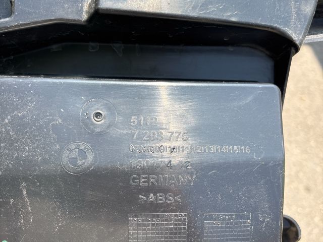 bontott BMW 3 GT Bal hátsó Oldal Lökhárító Tartó (Műanyag)