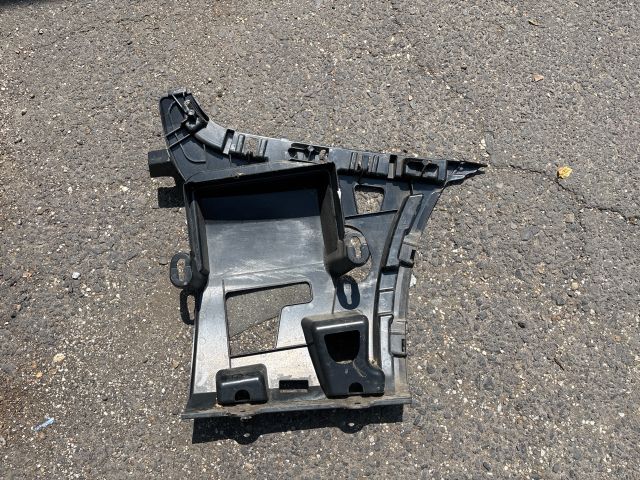 bontott BMW 3 GT Bal hátsó Oldal Lökhárító Tartó (Műanyag)