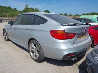 bontott BMW 3 GT Bal hátsó Vízlehúzó Gumicsík