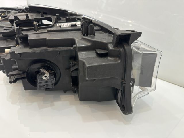 bontott BMW 3 GT Bal Ledes Fényszóró