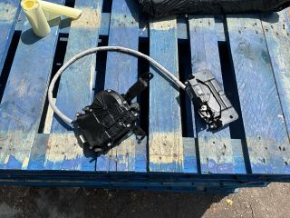 bontott BMW 3 GT Csomagtérajtó Zárszerkezet