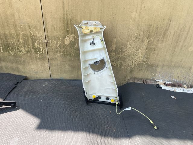 bontott BMW 3 GT Jobb B Oszlop Burkolat