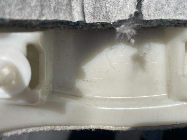 bontott BMW 3 GT Jobb C Oszlop Burkolat