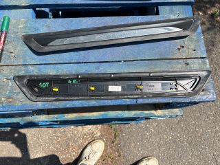 bontott BMW 3 GT Jobb első Belső Küszöb Burkolat