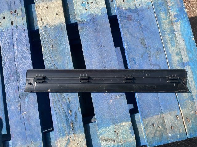 bontott BMW 3 GT Jobb első Belső Küszöb Burkolat