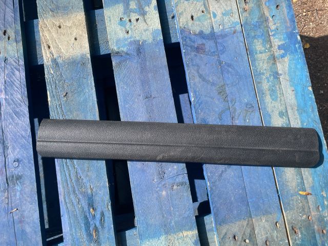 bontott BMW 3 GT Jobb első Belső Küszöb Burkolat