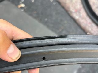 bontott BMW 3 GT Jobb első Gumikéder