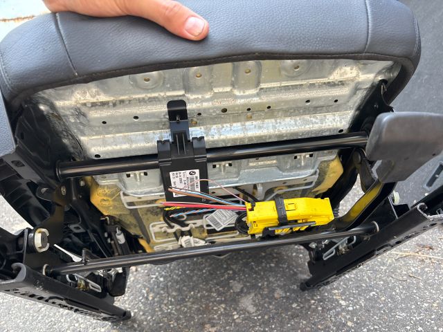 bontott BMW 3 GT Jobb első Ülés