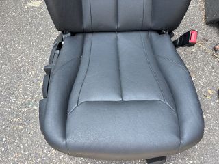 bontott BMW 3 GT Jobb első Ülés