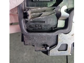 bontott BMW 3 GT Jobb hátsó Ajtózár