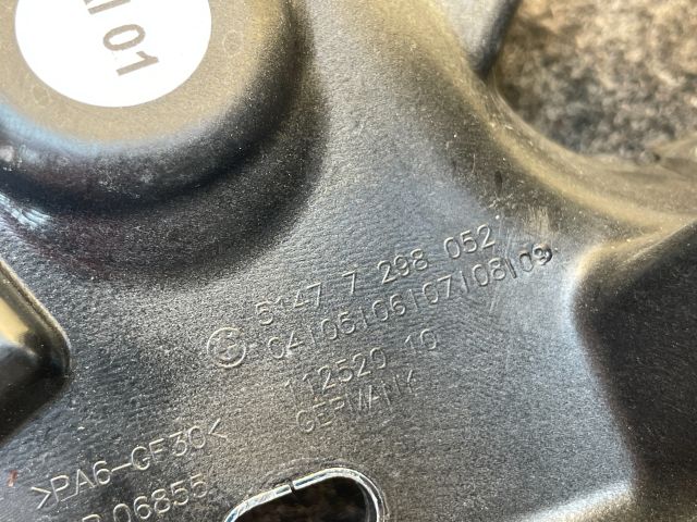 bontott BMW 3 GT Jobb hátsó Csomagtér Burkolat (Műanyag)