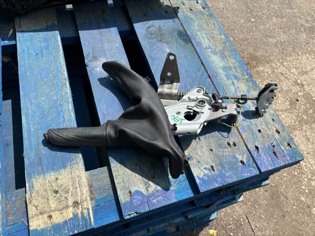 bontott BMW 3 GT Kézifék Kar