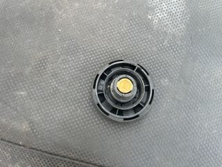 bontott BMW 3 GT Kiegyenlítőtartály Sapka