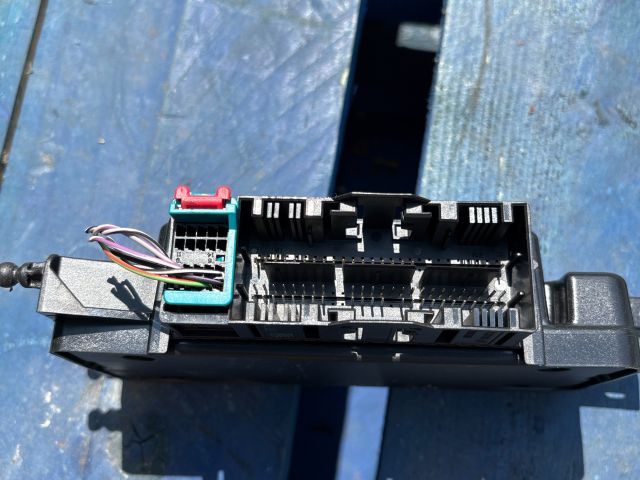 bontott BMW 3 GT Légzsák Elektronika