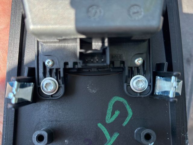 bontott BMW 3 GT Multimédia Vezérlő